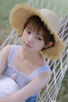 女保险公司推销员5